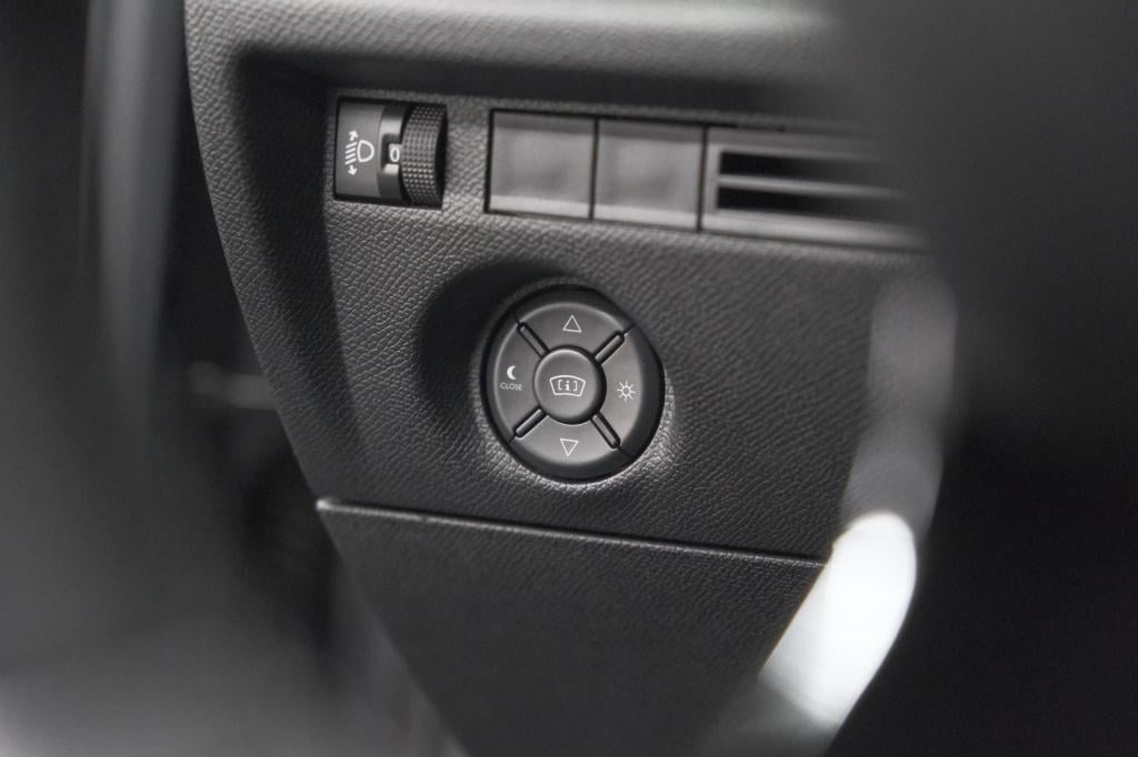 Citroen C4 1.2 hybrid 136 max | 360 camera | adaptieve cruise control | nav