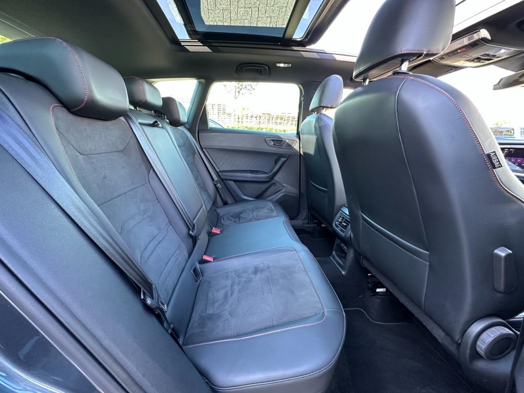 Seat Ateca 1.5 tsi fr business intense pano trekhaak 360 camera cupra velge