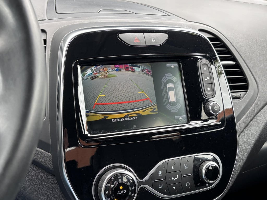 Renault Captur 0.9 tce intens | navigatie | camera | dodehoek detectie | le