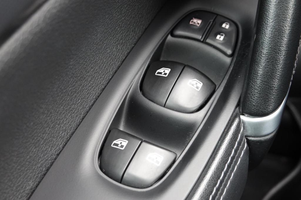 Nissan Qashqai 1.2 tekna +