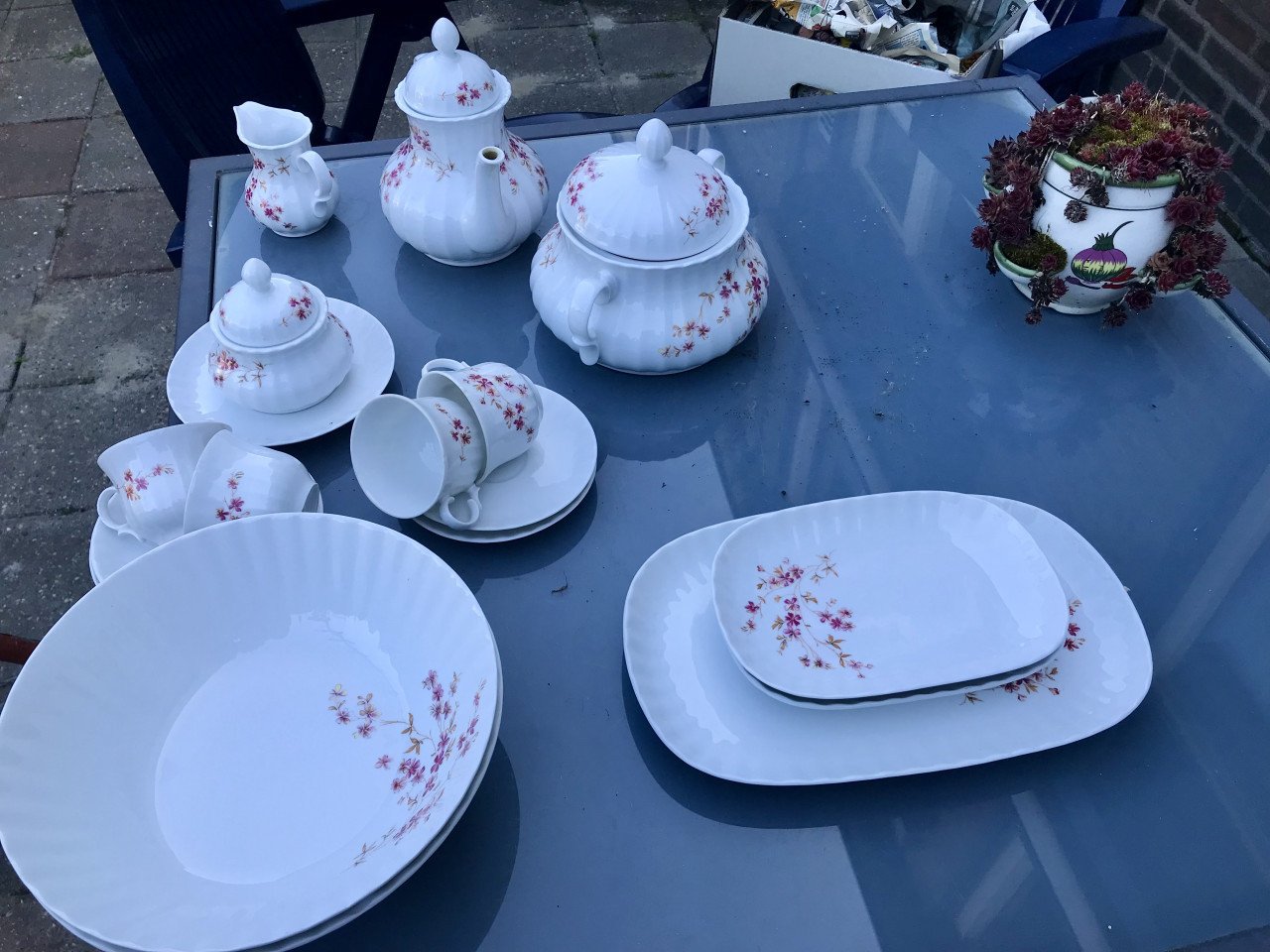 Servies (Gereserveerd)