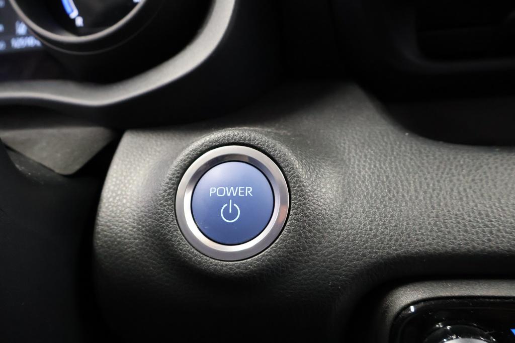 Toyota Yaris 1.5 hybrid style | pdc | head-up | dodehoek | draadloos laden