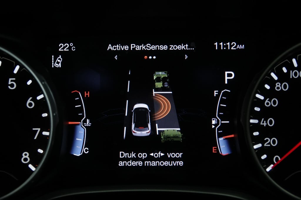 Jeep Compass 1.4 multi-air 4x4 | pano | acc | camera |