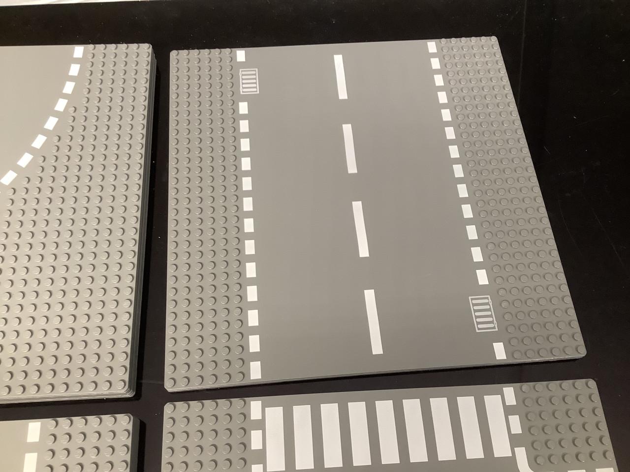 LEGO WEGENPLATEN, 2 voor €12,00