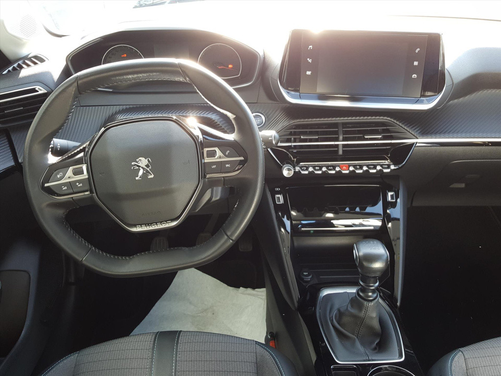 Peugeot 208 allure 1.2 pt-100pk navigatie | apple carplay & android auto | 