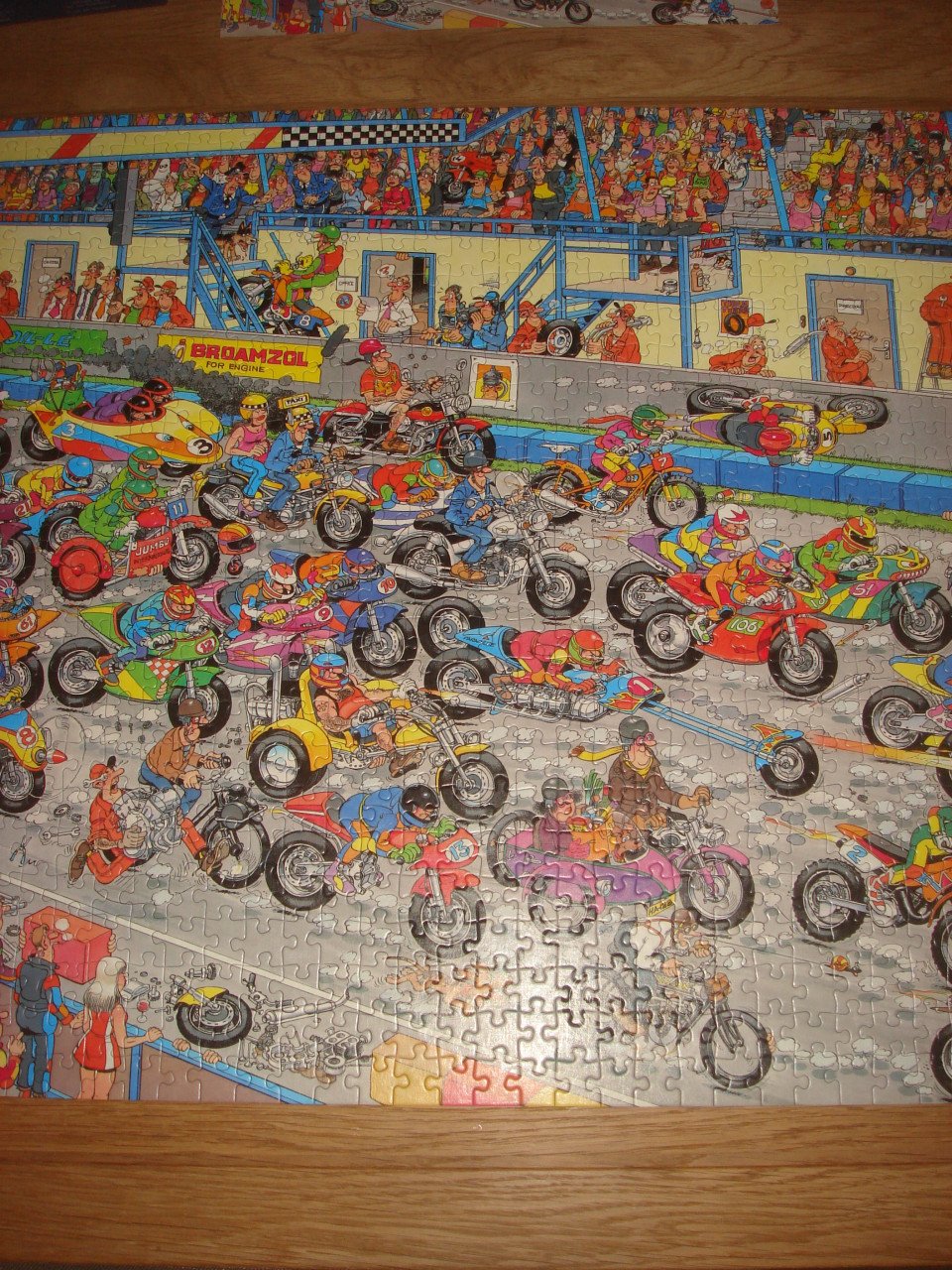 Te koop Complete Jan Van Haasteren puzzel Motorbike race 950 stukjes