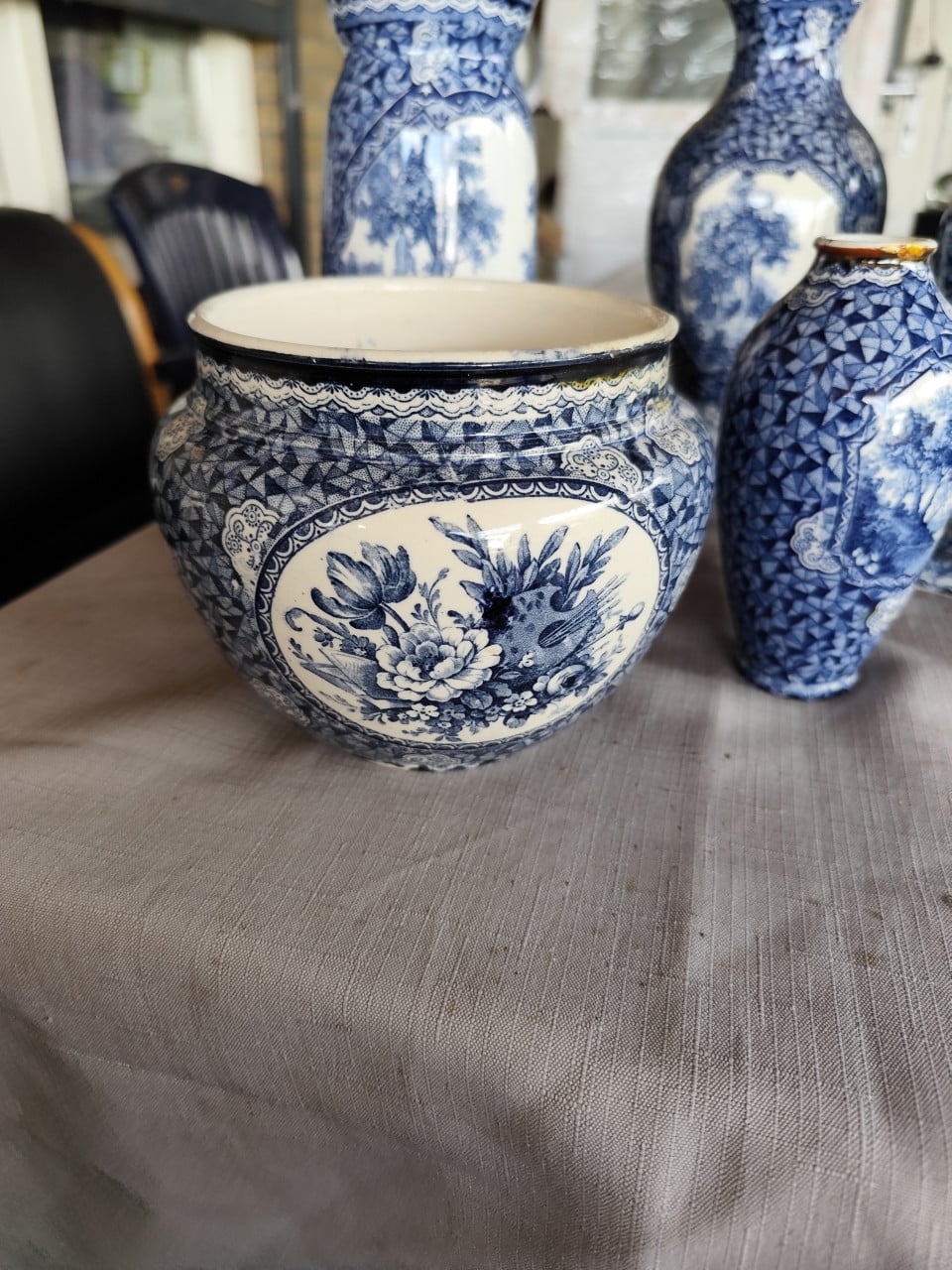 Antieke Villeroy & Boch Flamand Bleu collectie ca. 1900-1925