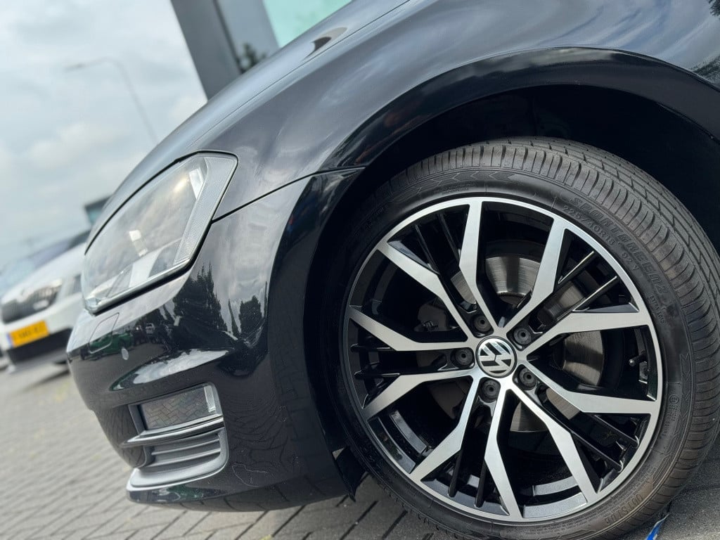 Volkswagen Golf variant 1.4 tsi highline * navigatie * stoelverwarming * tr
