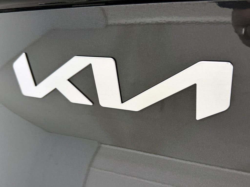 Kia Sportage 1.6 t-gdi hybrid dark edition | dark grey | stoelverwarming |