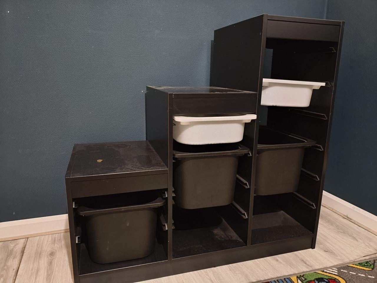 Ikea trofast (zwart) kast met opbergbakken