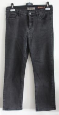 Zwarte  jeans  maat 40-30