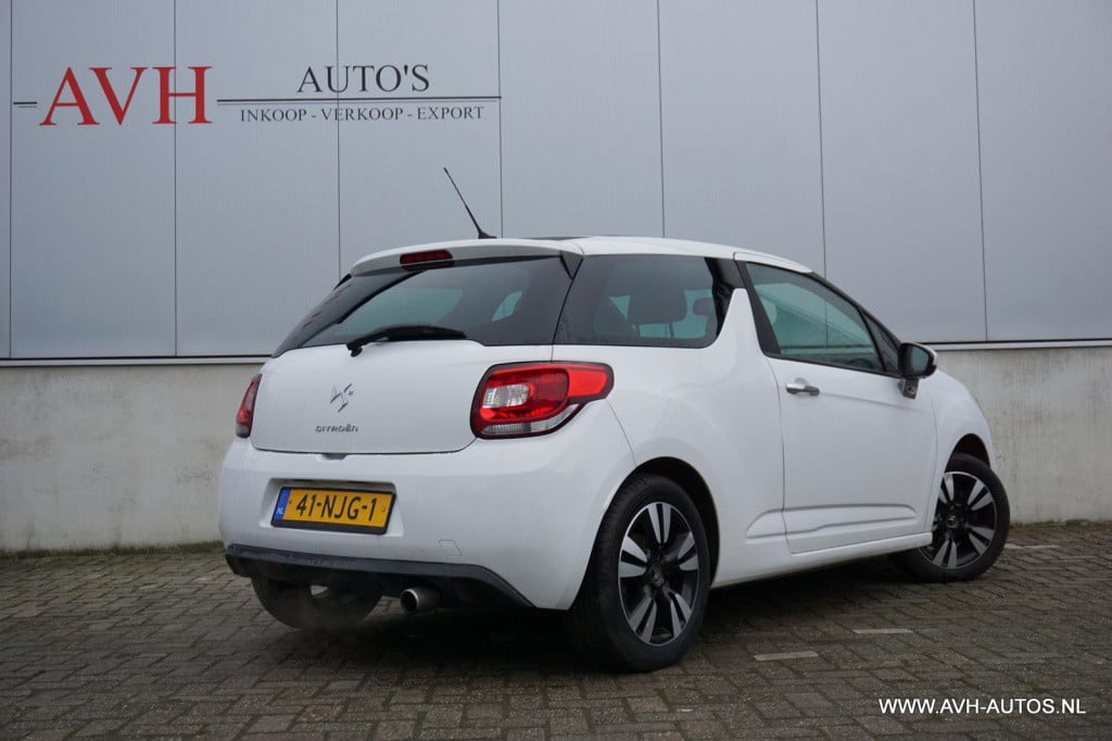 Citroen DS3 1.6 so chic in white