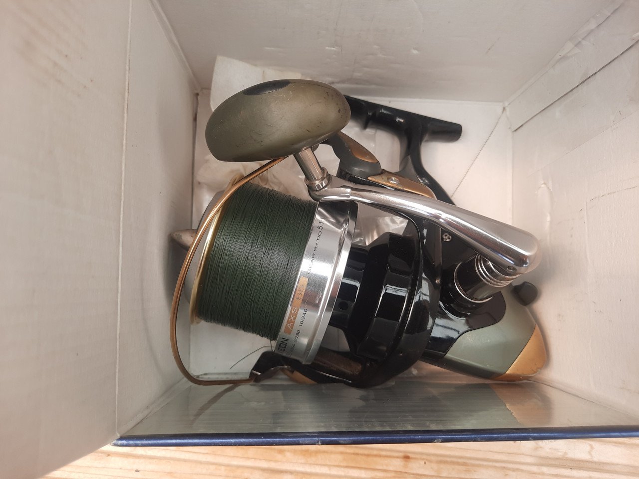 Te koop 2 x vismolen , inzeer goede stasy