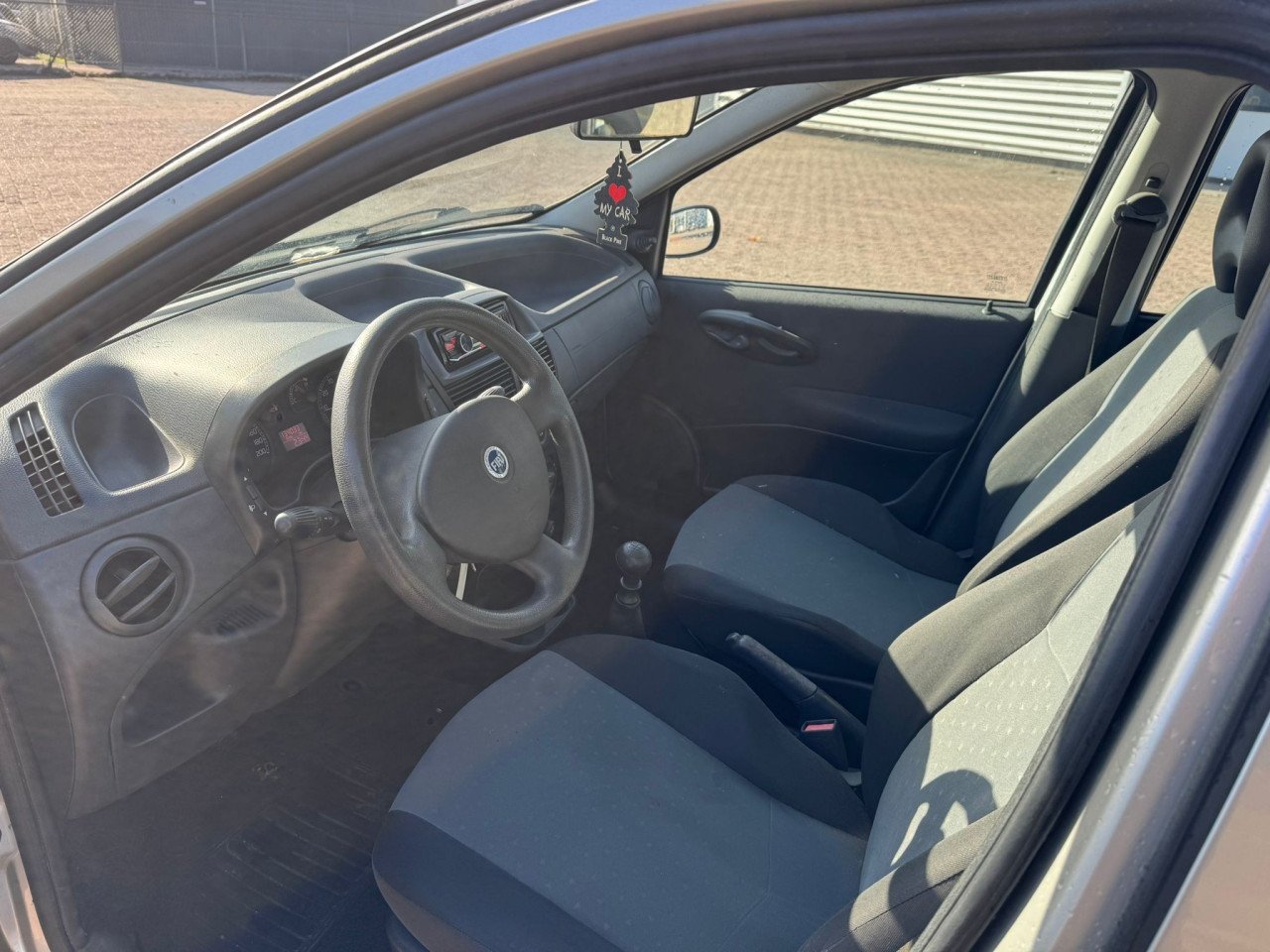 Fiat punto bj 2006  1250 euro