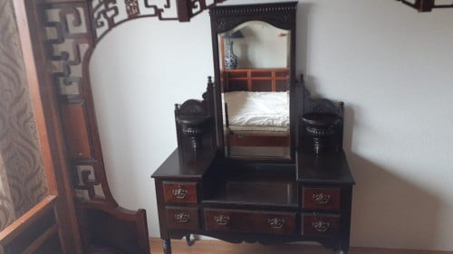 Gratis antieke kaptafel