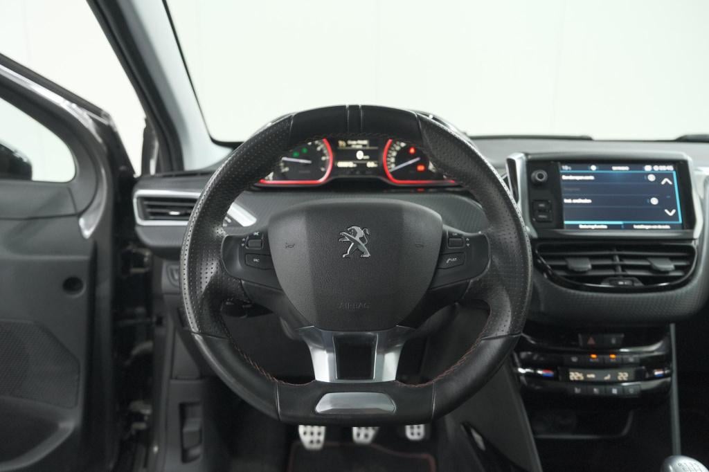 Peugeot 2008 puretech 130 gt-line | allseason banden | panoramadak | apple 