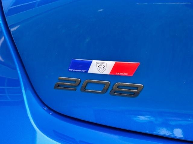 Peugeot 208 1.2 hybrid 100 e-dcs6 allure navigatie | dab | applecarplay| pa