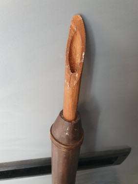 Heel mooi groot antiek Midwinterhoorn, decoratief maar ook bespeelbaar.