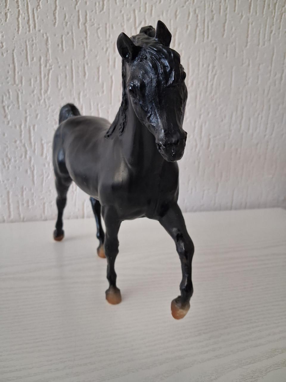 Breyer The Black stallion paard