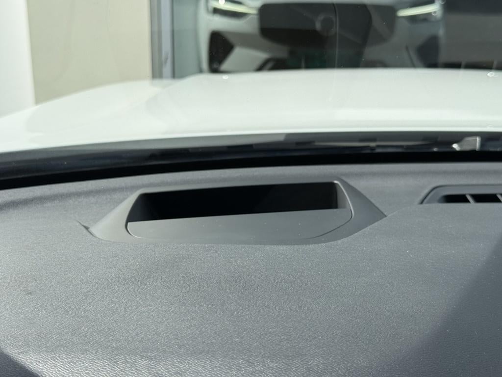 Volvo XC60 t8 455pk recharge r-design| panodak| adap.cruise| 360camera| hea