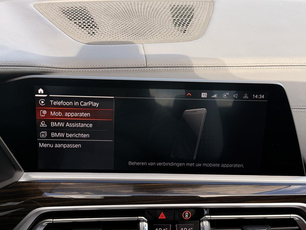 BMW X5 xdrive45e m-sport individual | acc | h/k | skylounge | stoelverwarmi