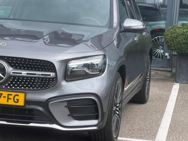 Mercedes-Benz Glb 200 amg line premium plus l panoramadak l mbux l multibea