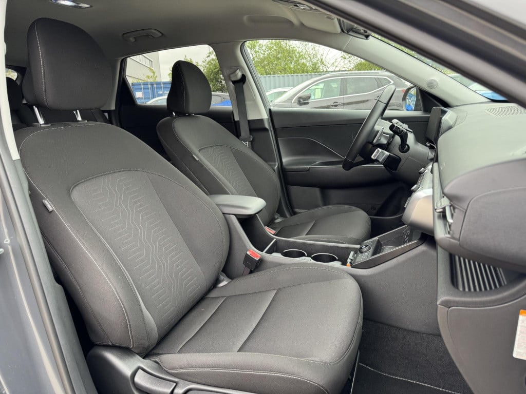 Hyundai Kona 1.6 gdi hev comfort smart