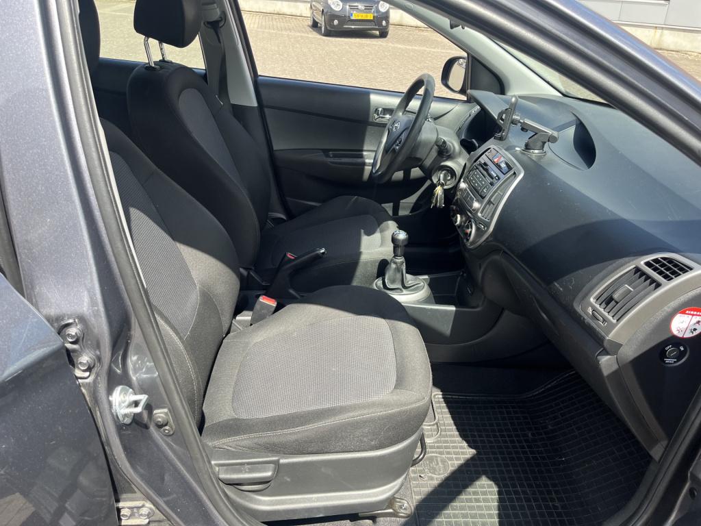 Hyundai I 20 1.2i i-deal