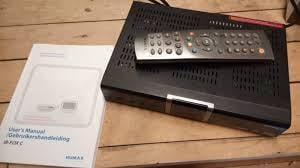 Twee stuks Humax digitale ontvangers type IR-Fox-C, zilverkleurig/Antraciet