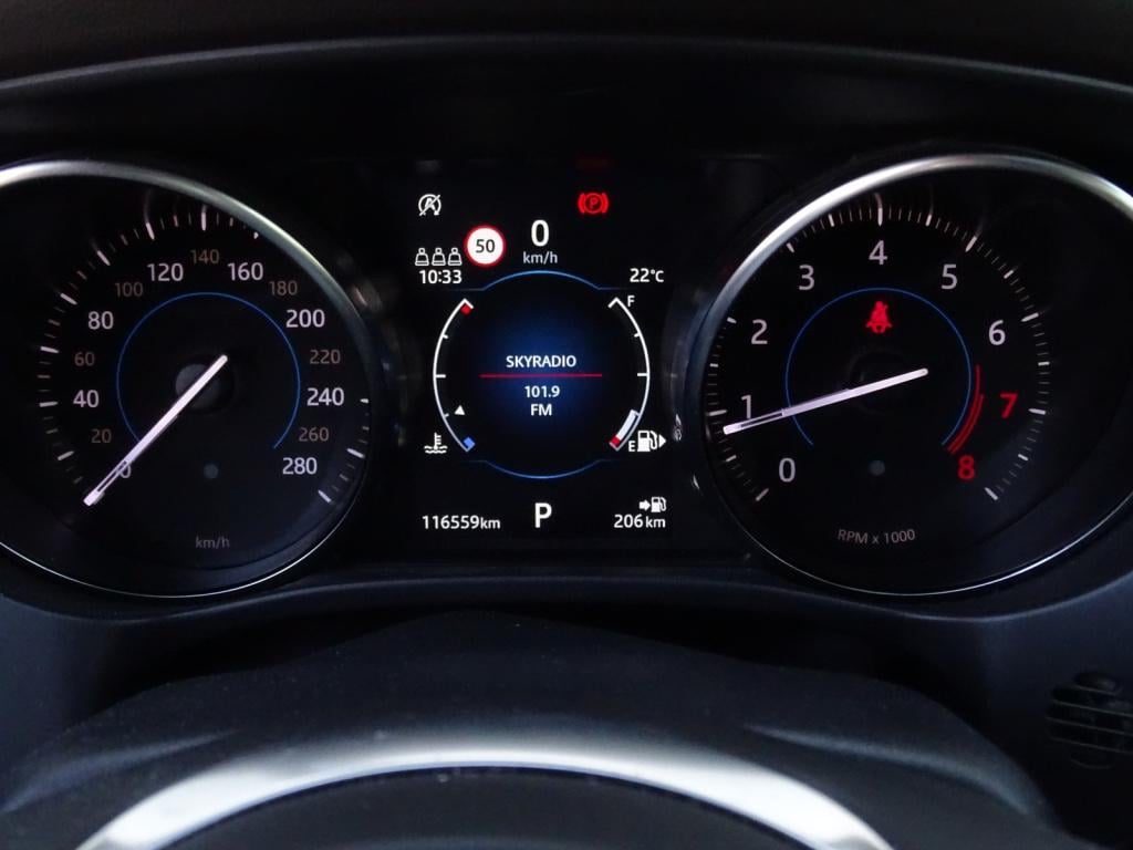 Jaguar F-pace 2.0t awd portfolio | leder | pano | trekhaak