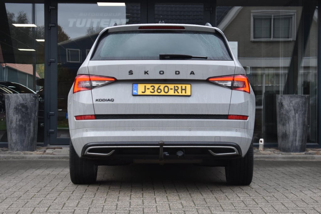 Skoda Kodiaq 1.5 tsi sportline | trekhaak | camera | nap | adapt. cruise co