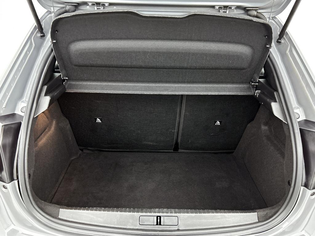 Peugeot 208 100 pk allure | rijklaar | navigatie | keyless entry | dodehoek