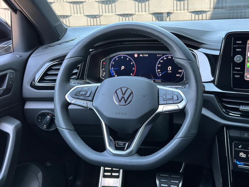 Volkswagen T-roc 1.5 tsi 150pk dsg r-line | black style | camera | keyless 