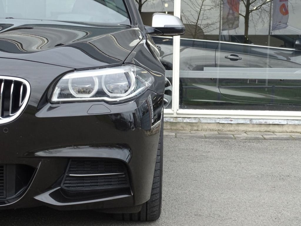 BMW 5 Serie m550xd b&o | hud | aapt. led | pano | 20"