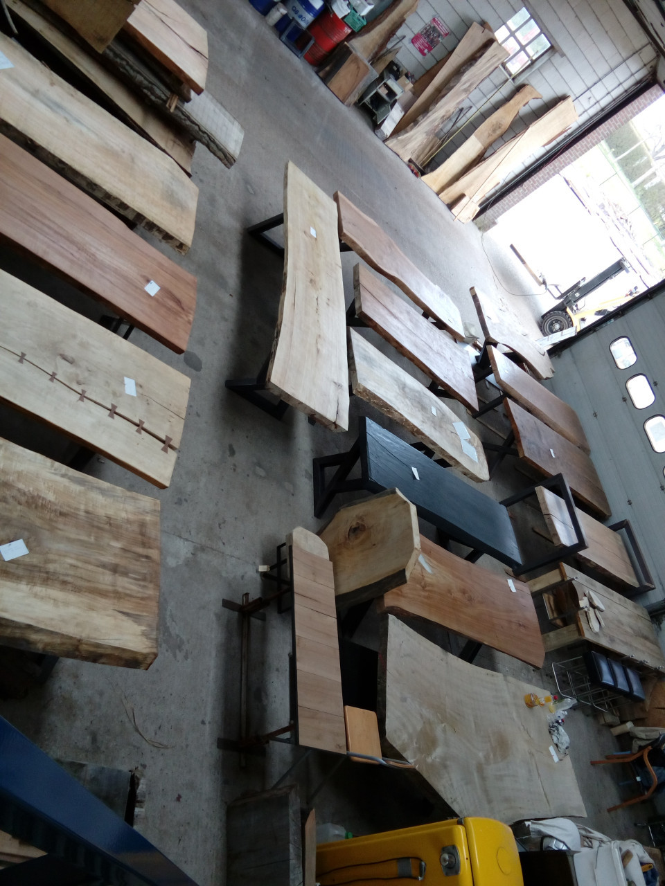 Boomstamtafels Tafelbladen - Planken in boomstamvorm decoratie bar Salon