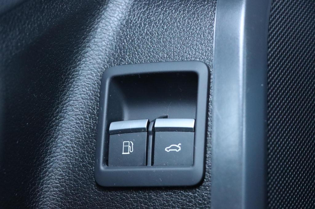Audi Q5 50 tfsi e s edition 299pk s tronic