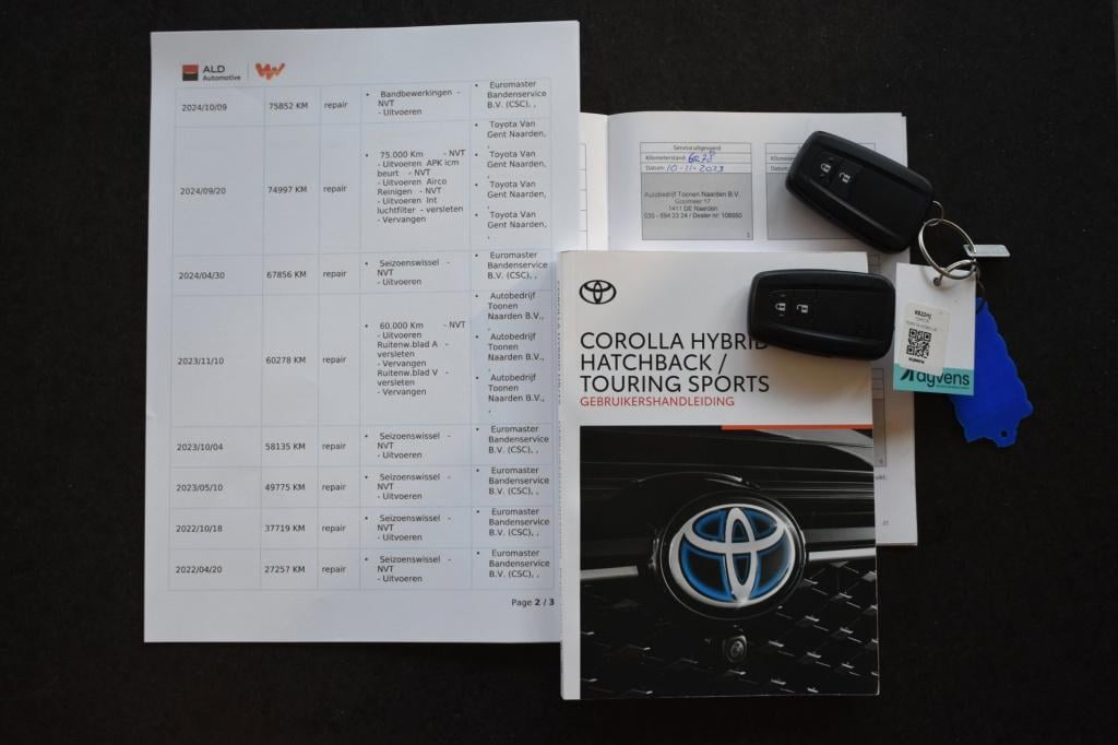 Toyota Corolla Touring Sports 1.8 hybrid | camera | stoelverwarming | apple