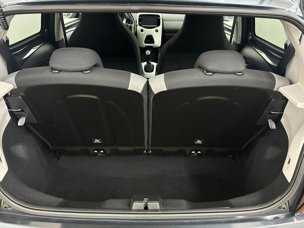 Citroen C1 occasion 1.0 vti shine | grijs | tweedehands citroen c1 | airco 