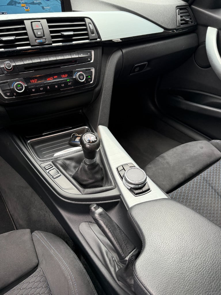 BMW 3-serie 316i - touring - m sport edition - origineel nl - nap -