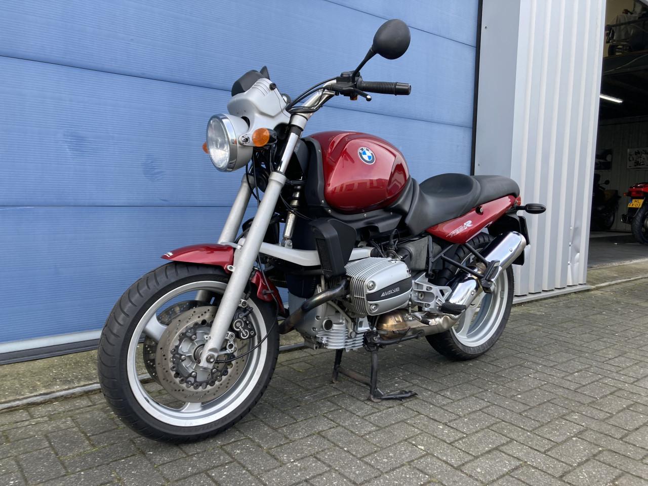 BMW R850R.      25KW