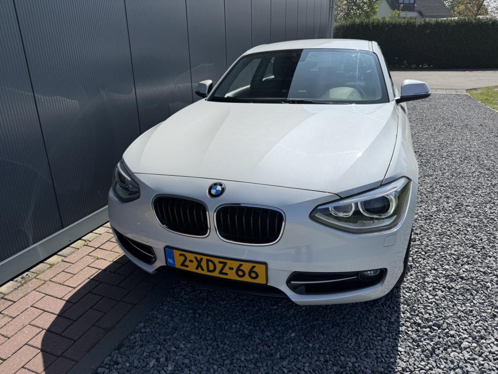 BMW 1 Serie 116i 136pk executive sportline 3-drs