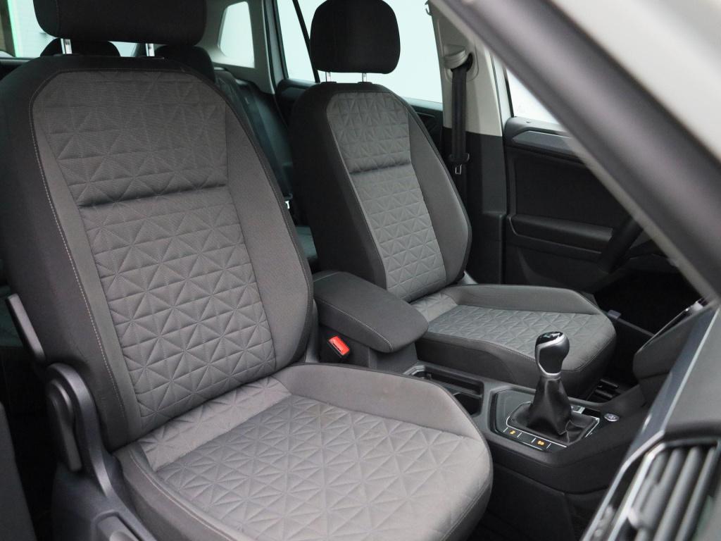Volkswagen Tiguan 1.5 tsi life business | lmv | climate control | dab | cam