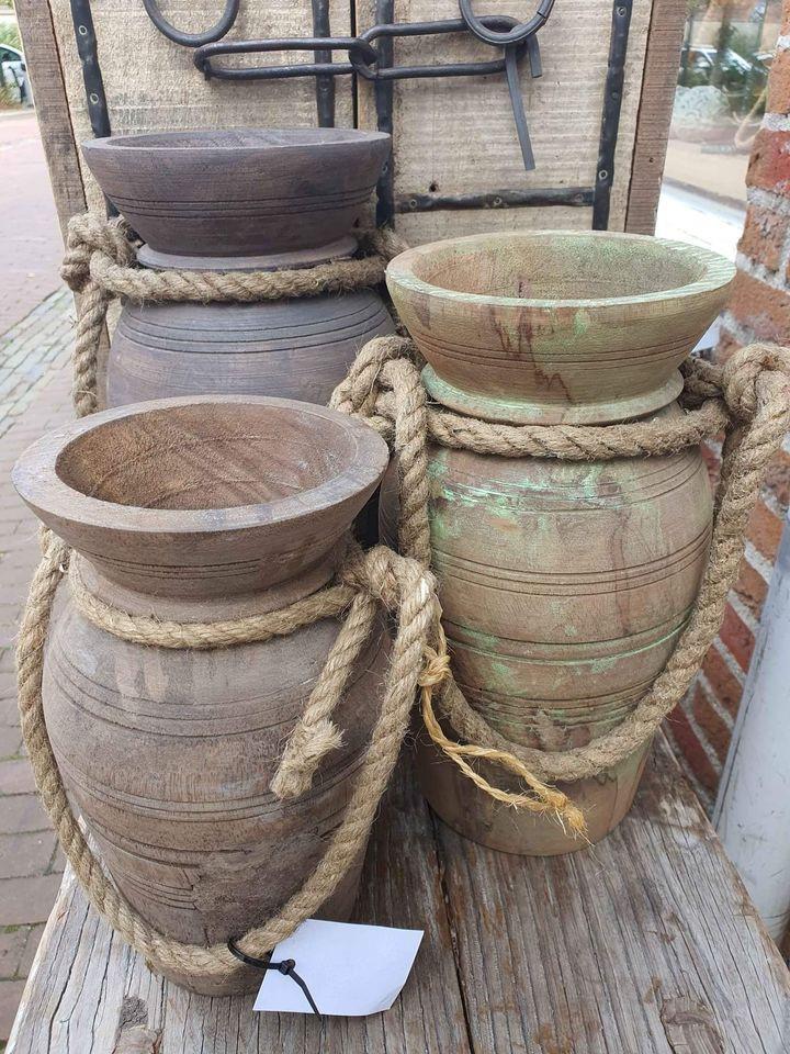 HEEL VEEL DECO EN OLD WOOD ITEMS BIJ 3Z FACTORY IN ARNEMUIDEN, KOM EENS