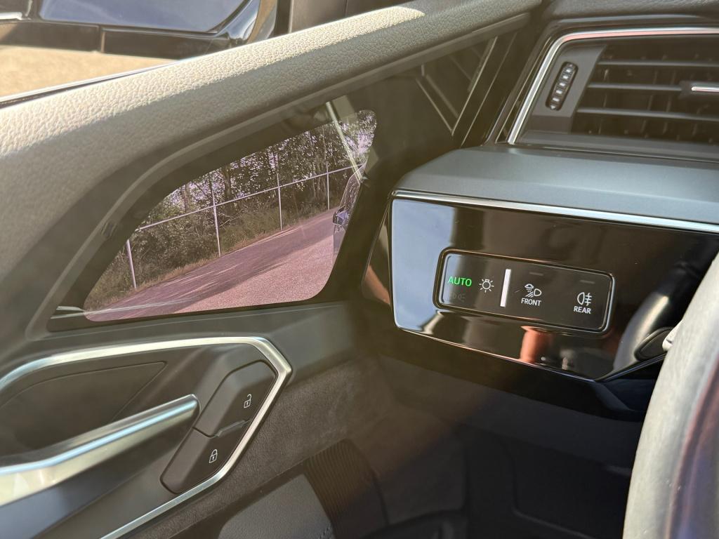 Audi E-tron e-tron 50 quattro launch edition vorsprung 71 kwh