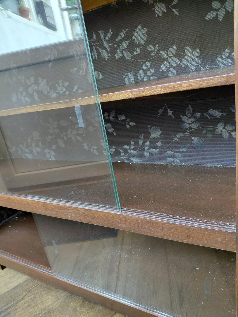 Vitrine- Boekenkastje