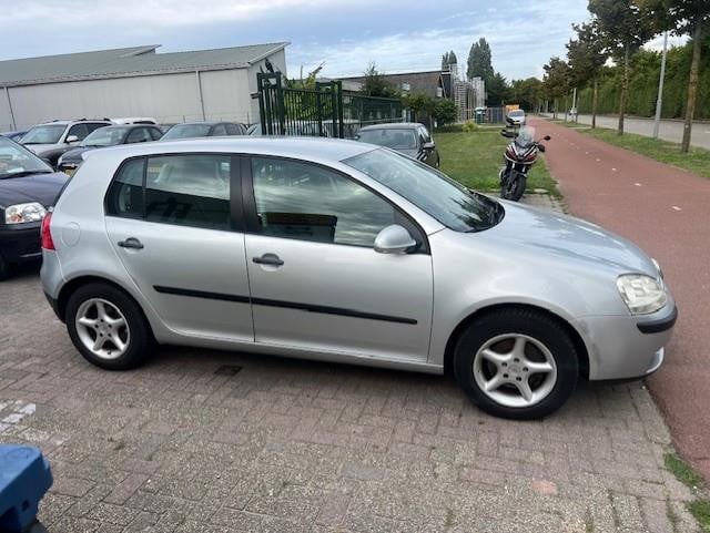 Volkswagen Golf 1.6 fsi turijn