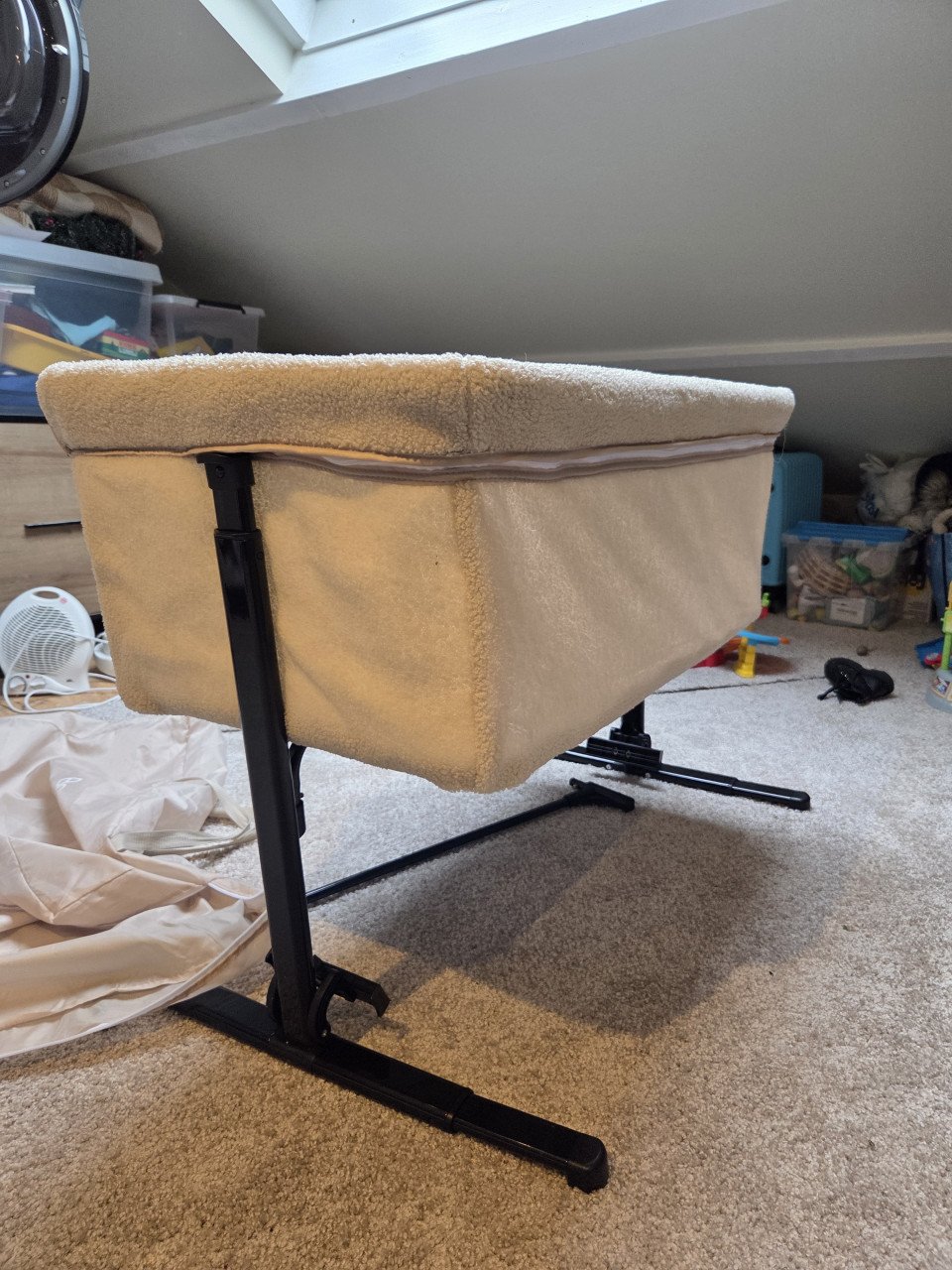 Co sleeper baby bed
