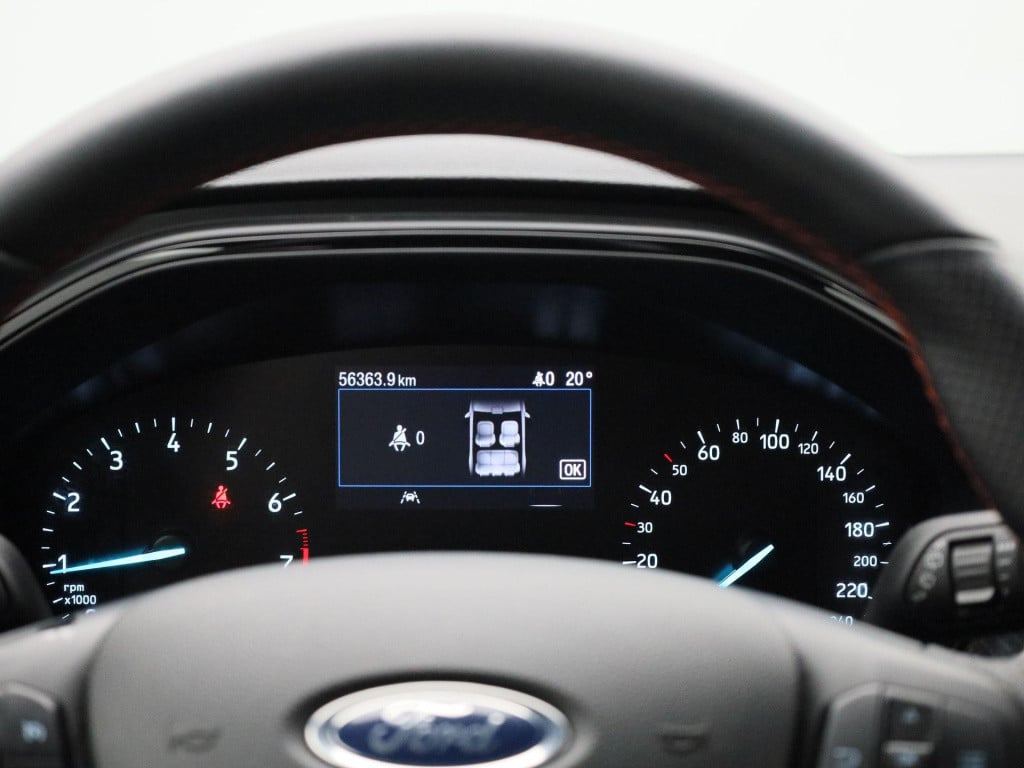 Ford Focus wagon 1.0 ecoboost hybrid st line business | lage km stand | nav
