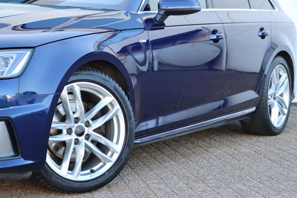 Audi A4 avant 40 tfsi sport s line 190pk s tronic trekhaak | pano | navi