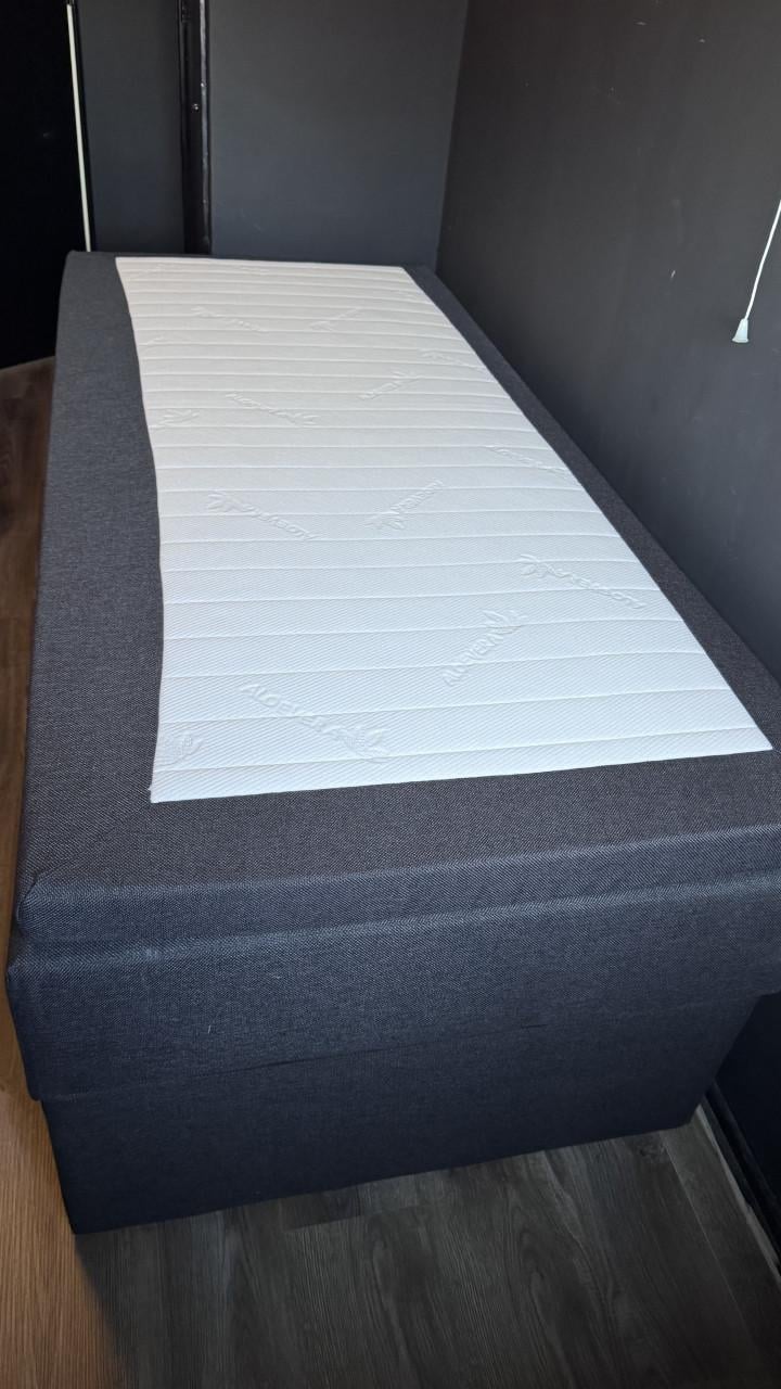 1persoons bed boxspring